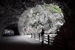 Taroko Gorge Ã¢â¬âTunnel of NineTurns